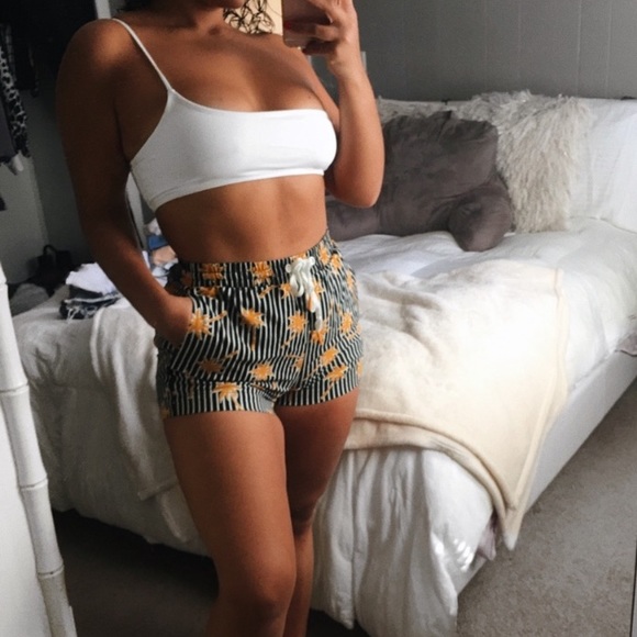 Forever 21 Pants - FOREVER 21 | Palm Tree Shorts